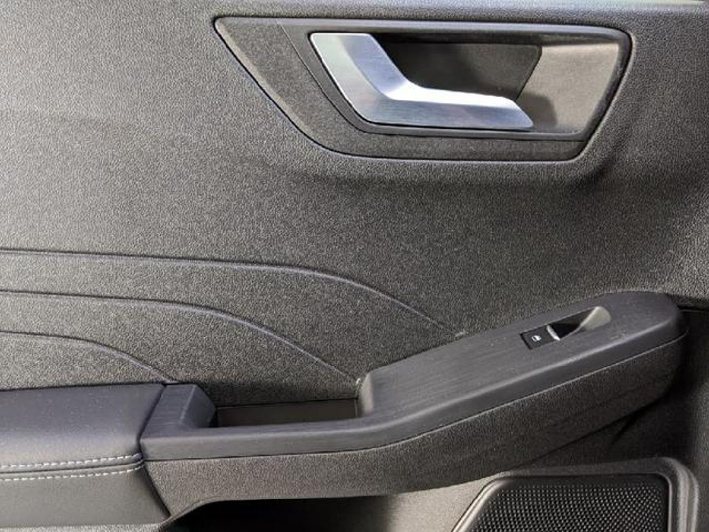 Ford Kuga 2.5 Duratec FHEV Active Auto 132 kW (180 CV)
