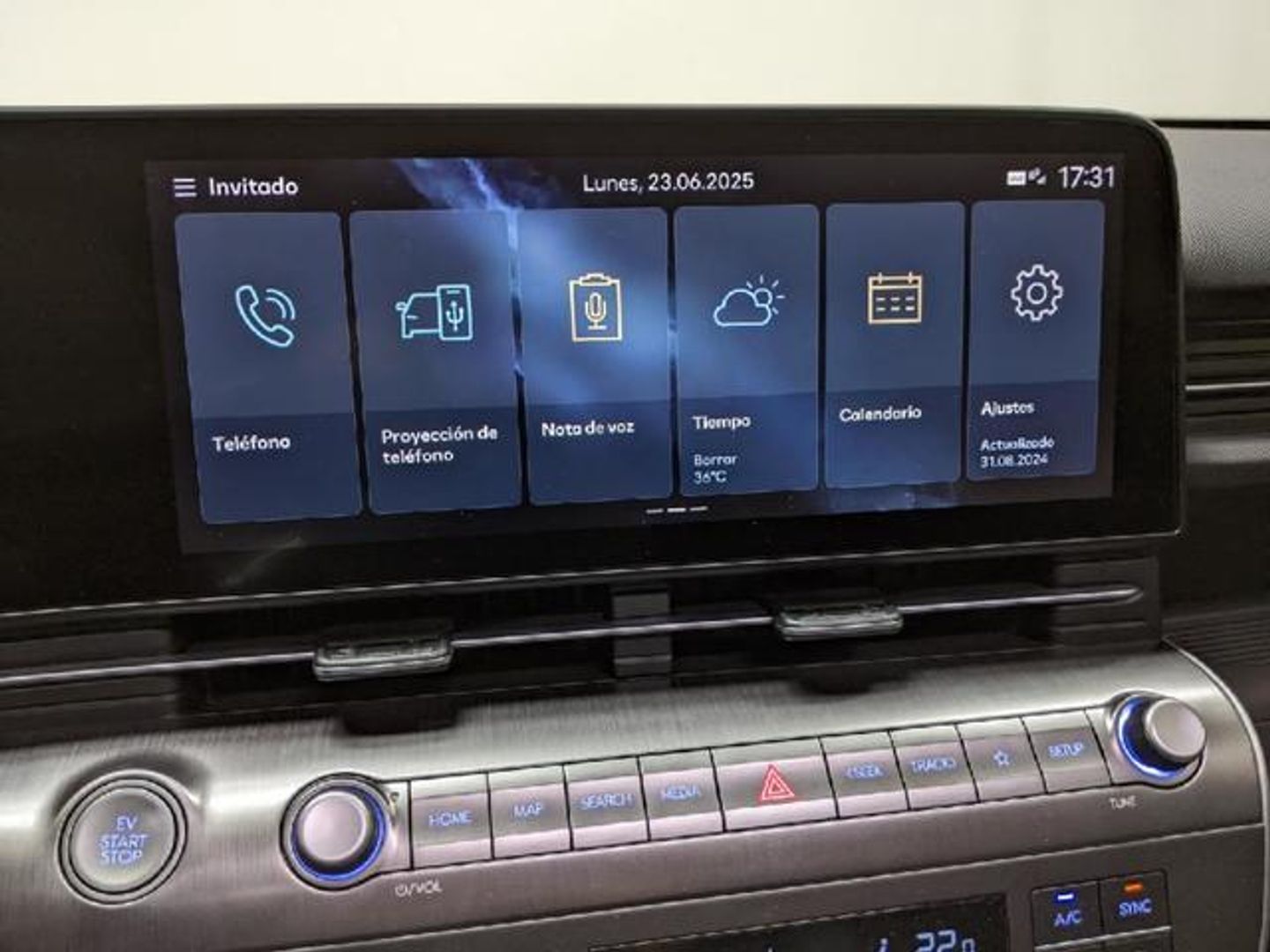 Hyundai Kona EV Style 160 kW (218 CV)