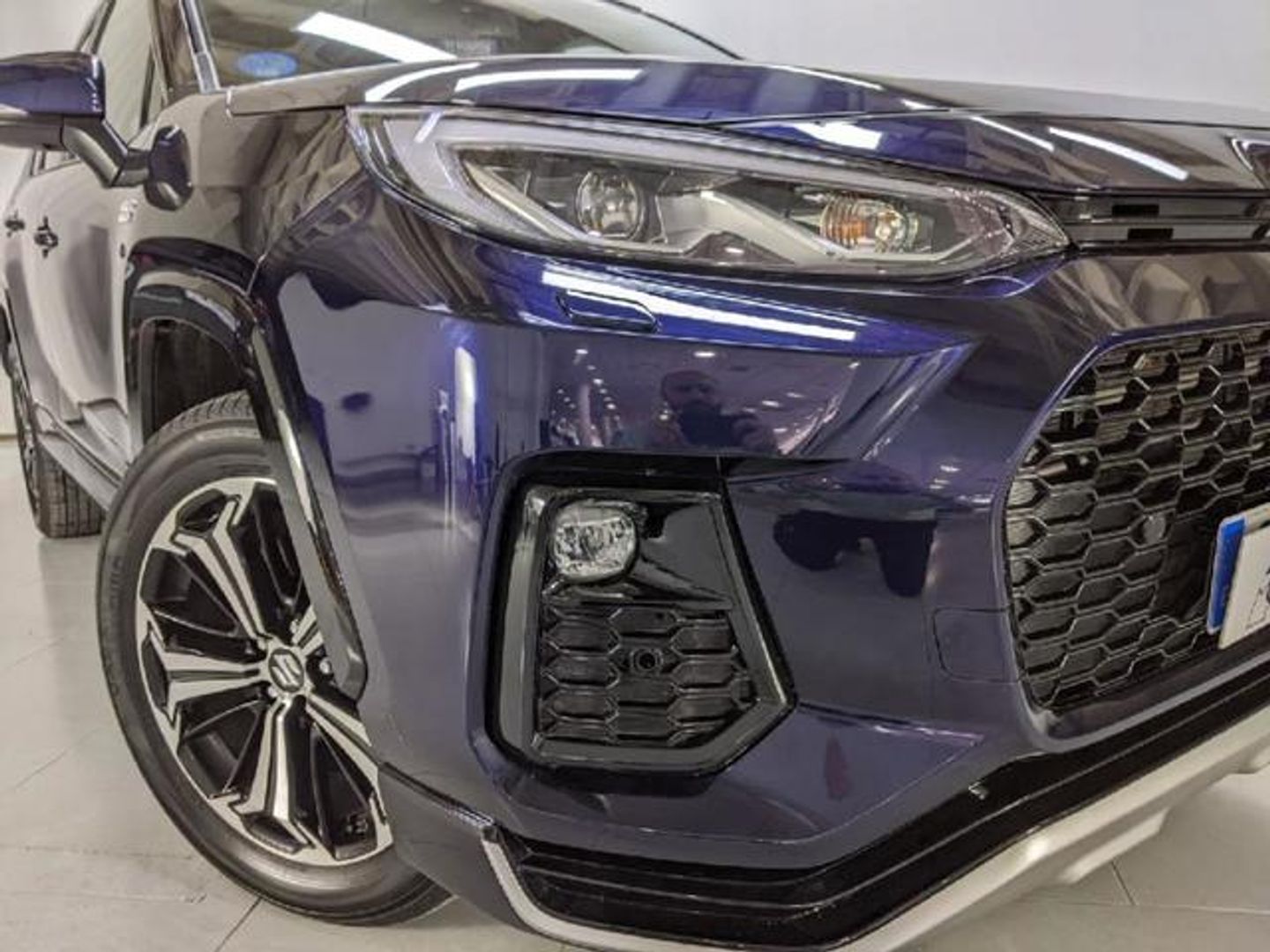 Suzuki Across 2.5 PHEV 4WD 225 kW (306 CV)