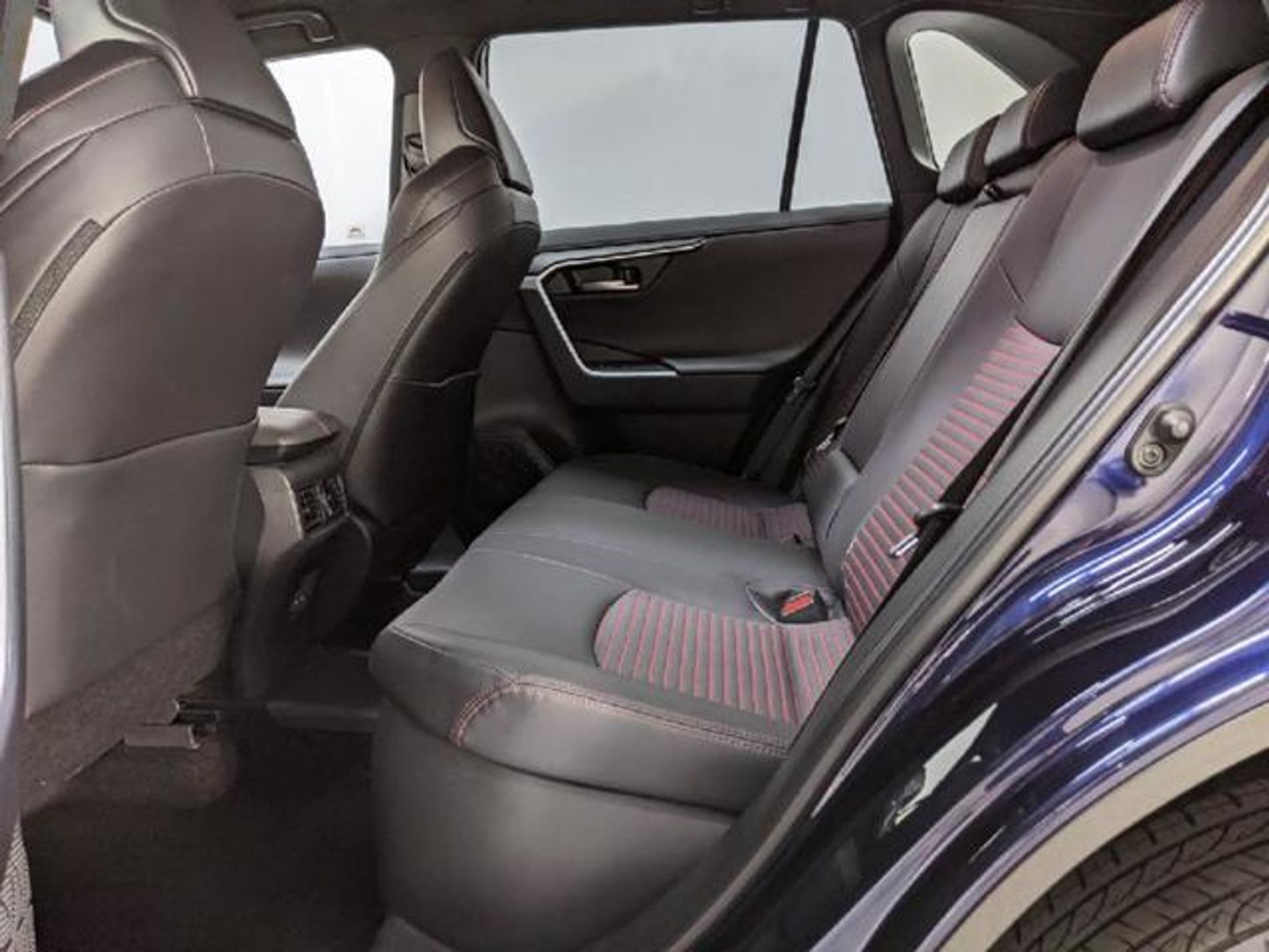 Suzuki Across 2.5 PHEV 4WD 225 kW (306 CV)