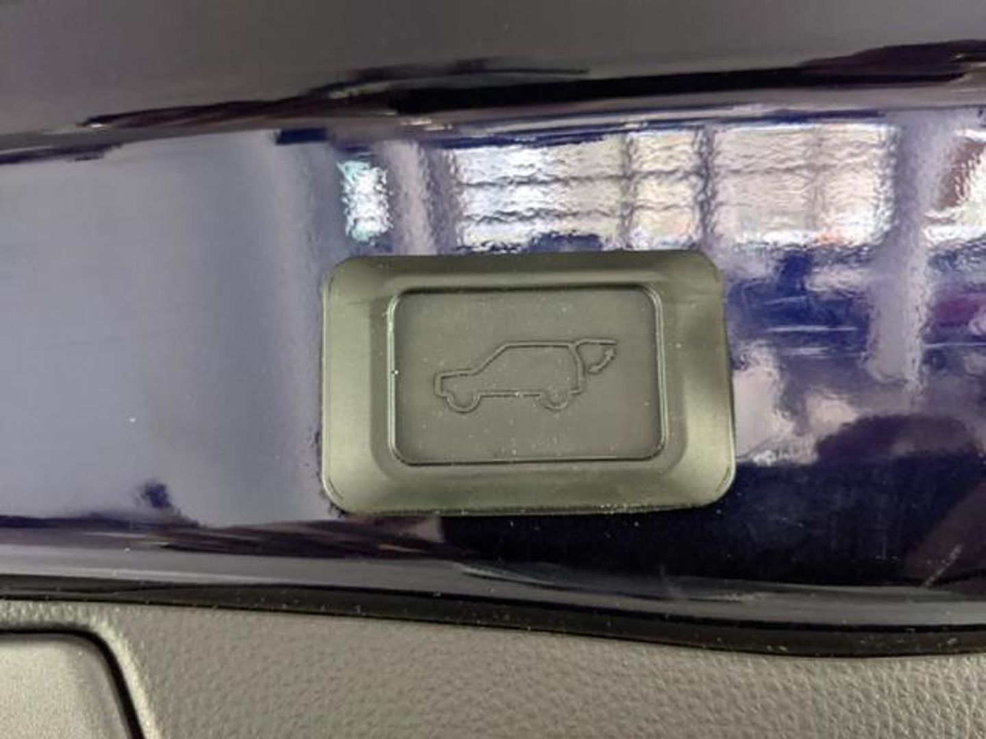 Suzuki Across 2.5 PHEV 4WD 225 kW (306 CV)
