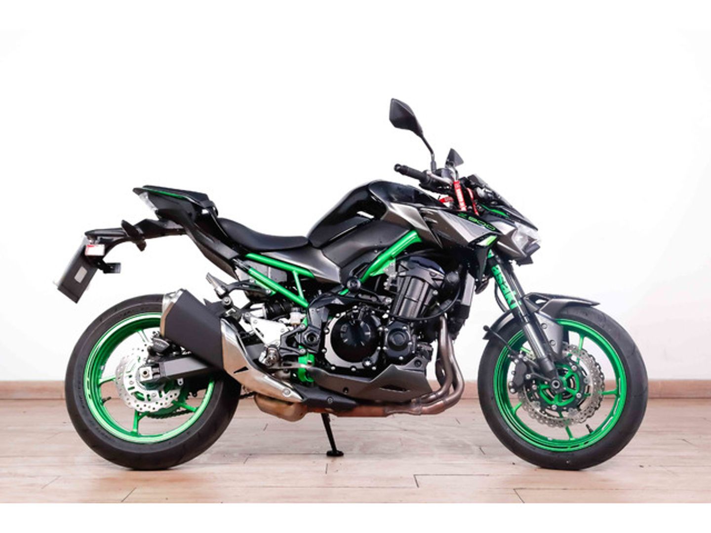 Kawasaki Z900 Verde Motorcycle
