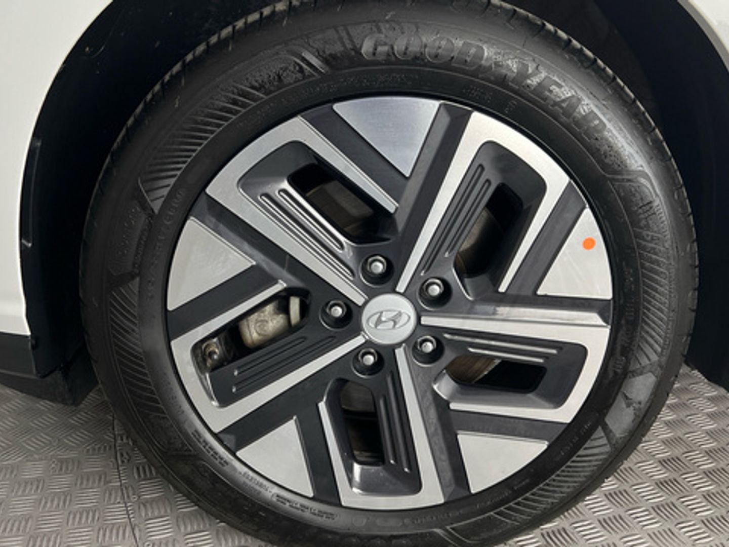 Hyundai Kona EV Maxx 150 kW (204 CV)