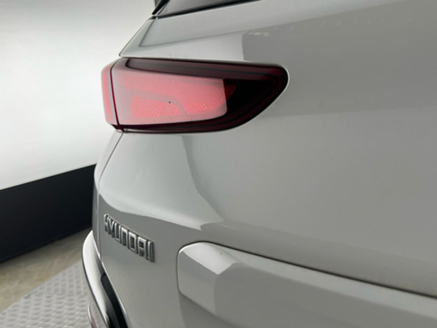 Hyundai Kona EV Maxx 150 kW (204 CV)