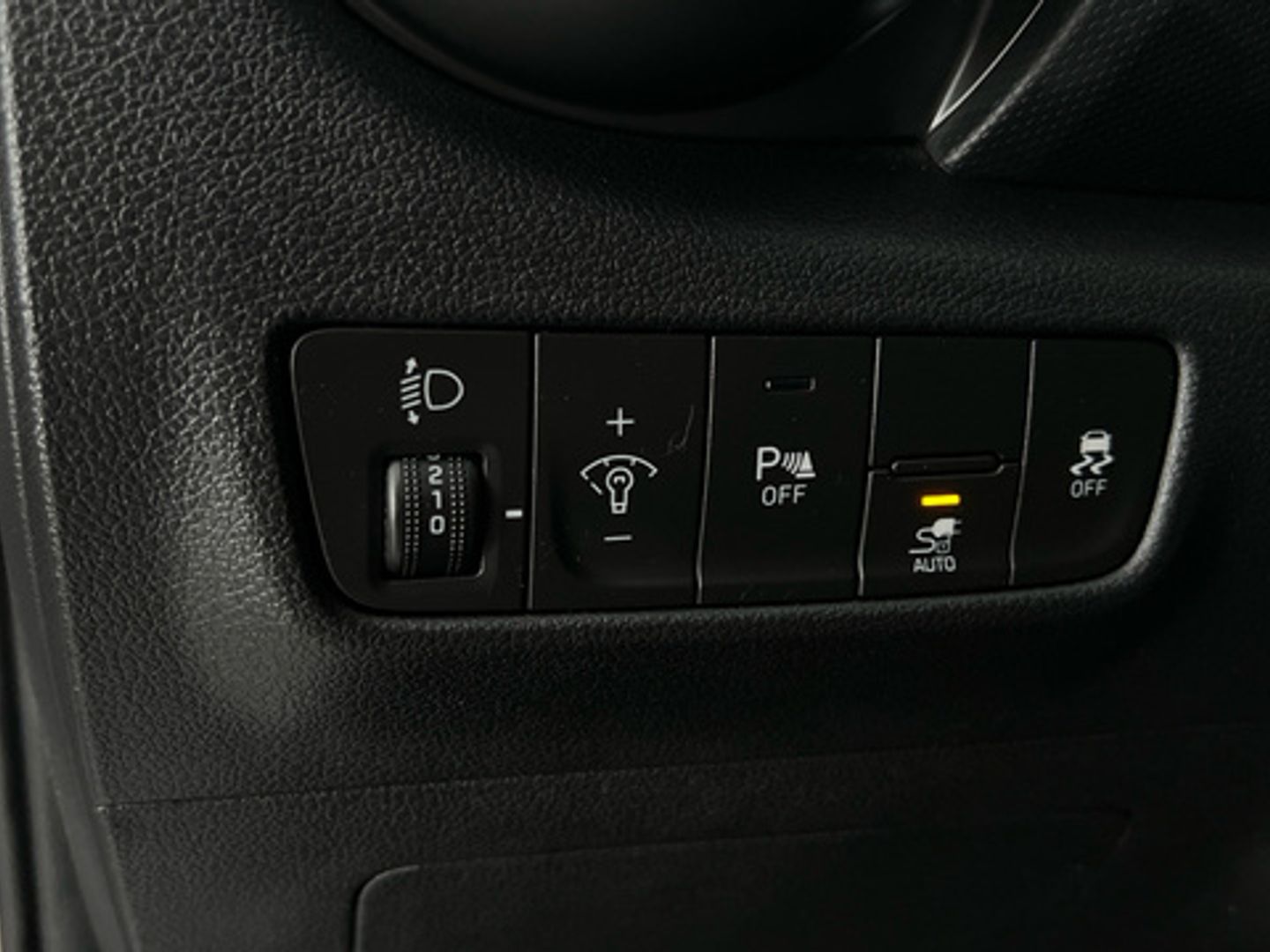 Hyundai Kona EV Maxx 150 kW (204 CV)
