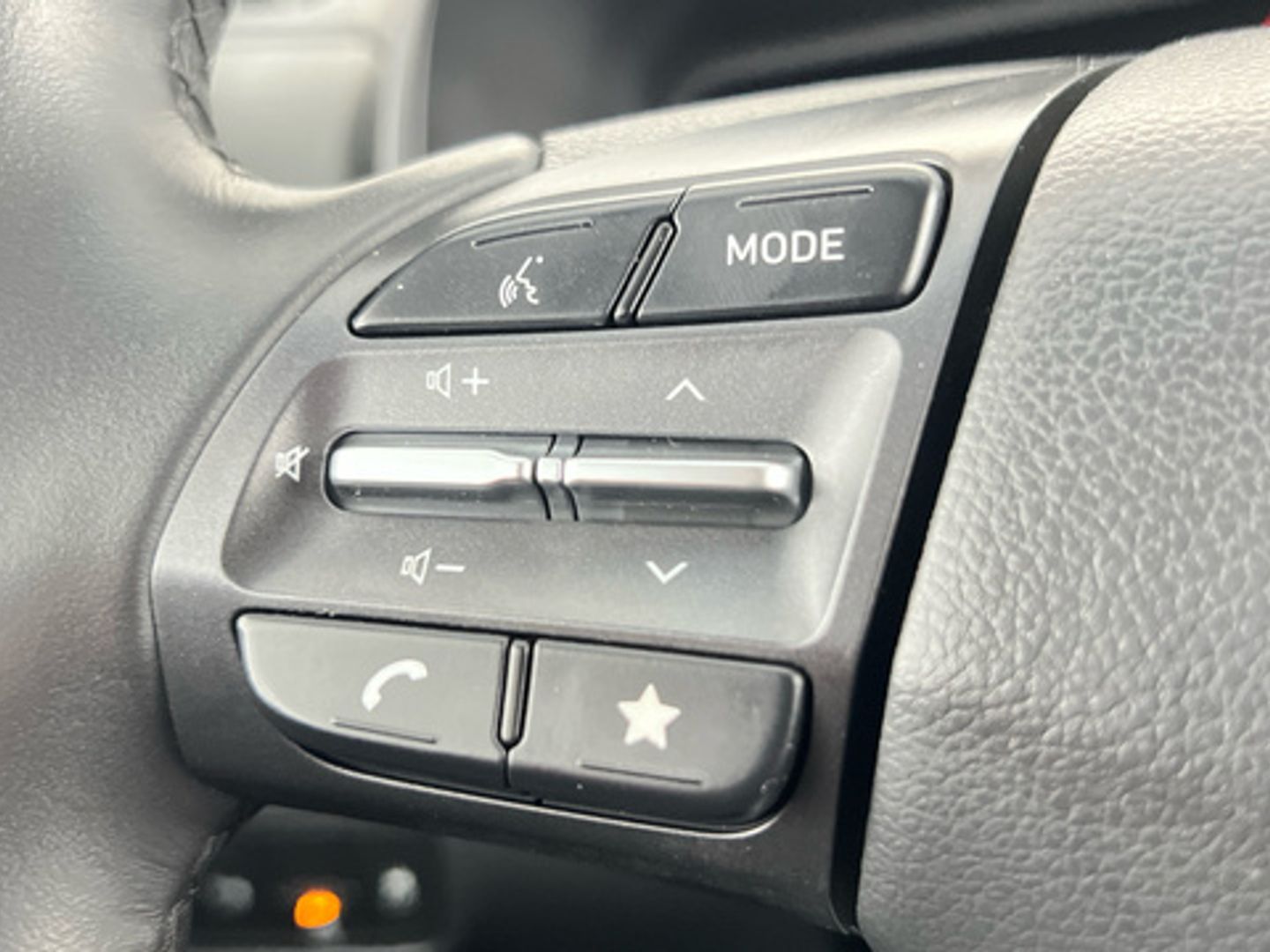 Hyundai Kona EV Maxx 150 kW (204 CV)