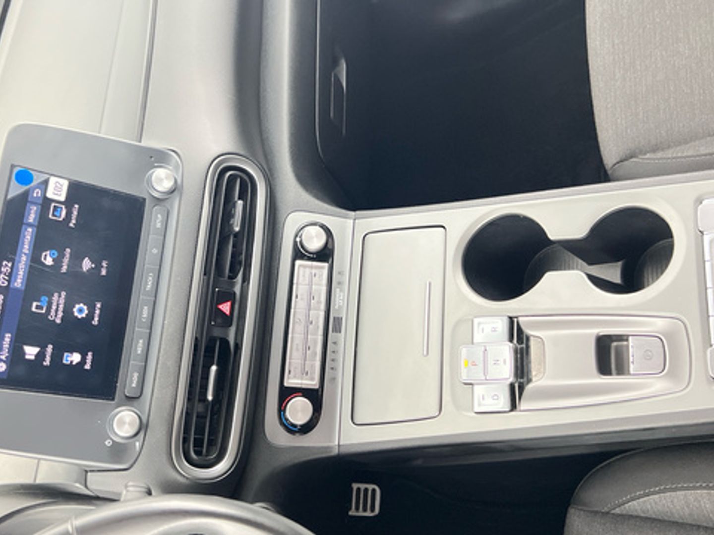 Hyundai Kona EV Maxx 150 kW (204 CV)