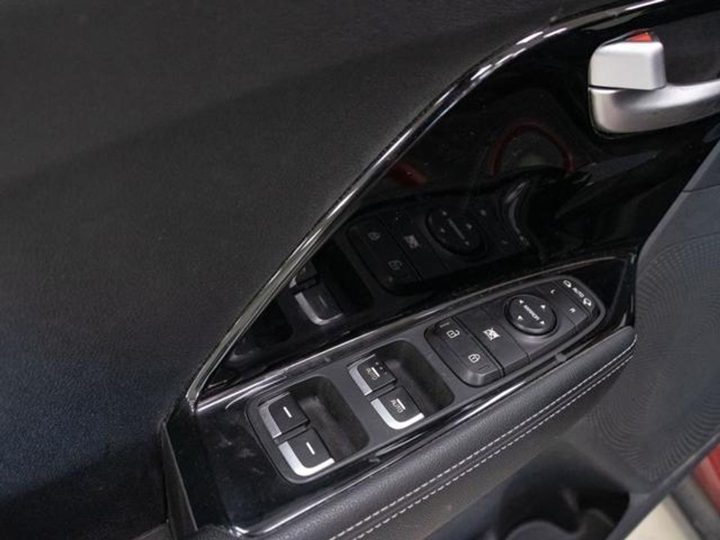 Kia Niro 1.6 GDi HEV Híbrido Drive 104 kW (141 CV)