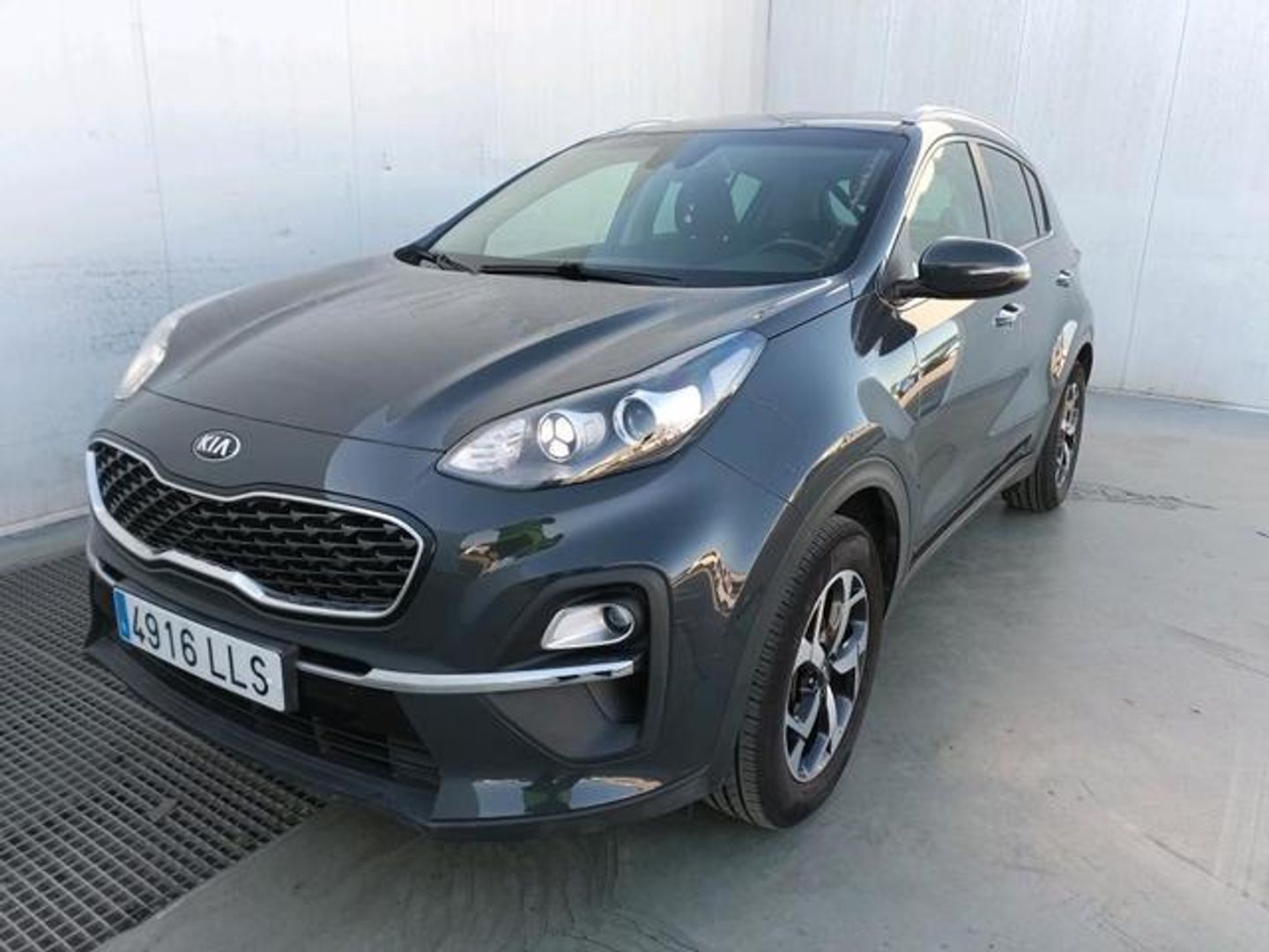 Kia Sportage 1.6 MHEV Drive Plus 4x2 100 kW (136 CV) Gris SUV