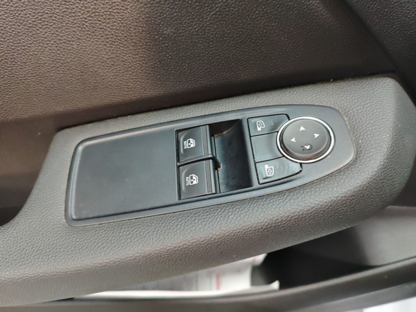 Renault Clio Business Blue dCi 74 kW (100 CV)