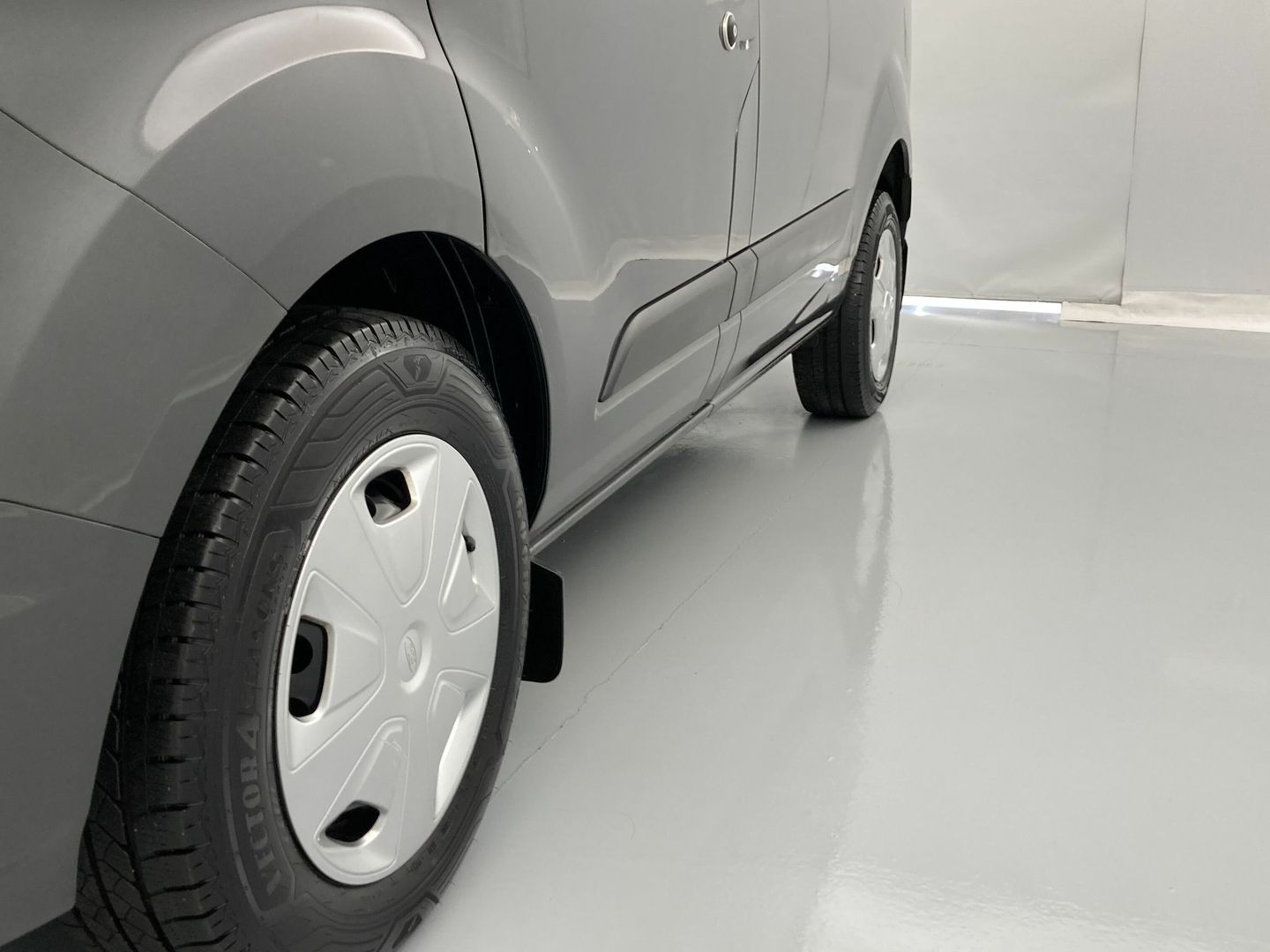 Ford Transit Custom Kombi 2.0 TDCI 320 L1 Trend 96 kW (130 CV)