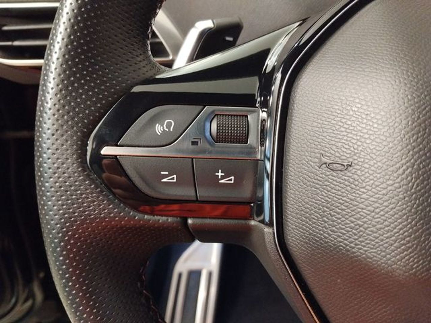Peugeot 5008 BlueHDI 130 S&S GT EAT8 96 kW (130 CV)