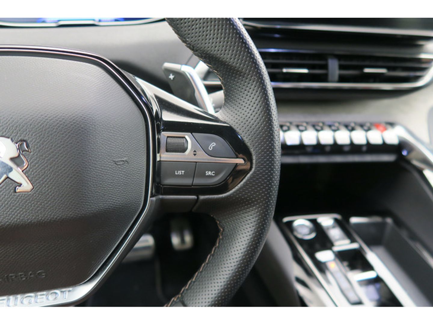 Peugeot 3008 PureTech 130 S&S GT EAT8 96 kW (130 CV)