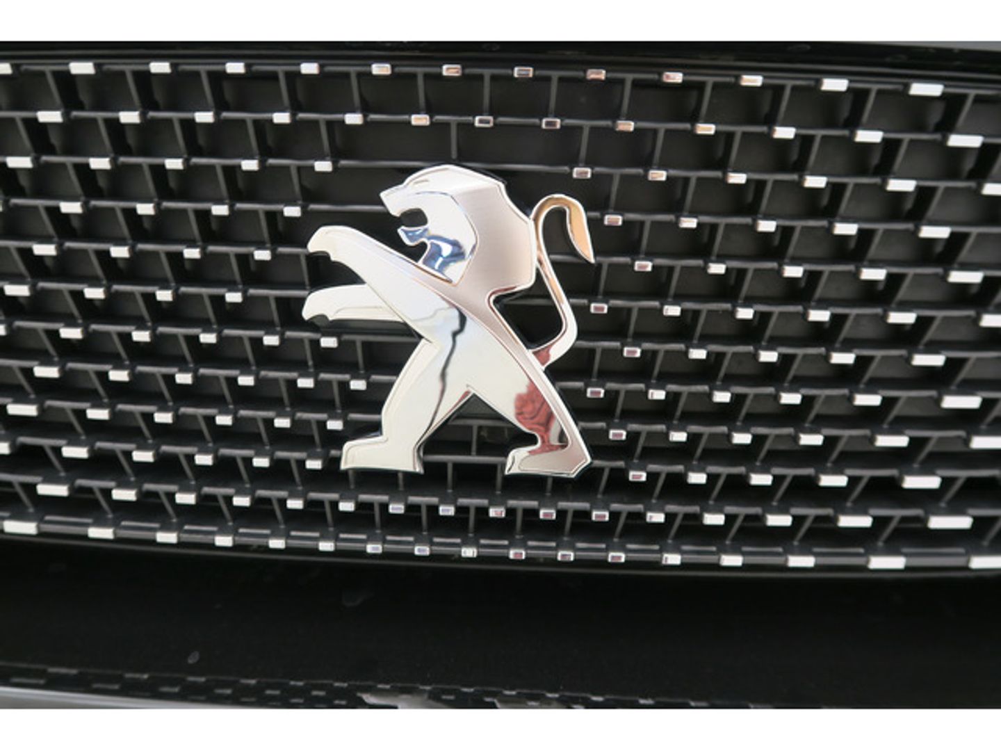 Peugeot 3008 PureTech 130 S&S GT EAT8 96 kW (130 CV)