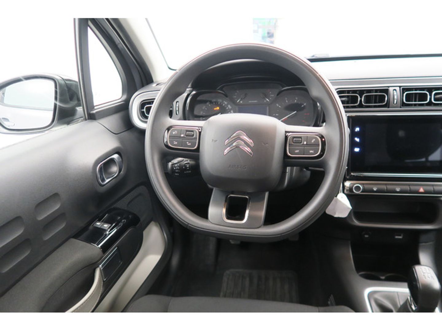 Citroen C3 PureTech 82 C-Series 61 kW (83 CV)