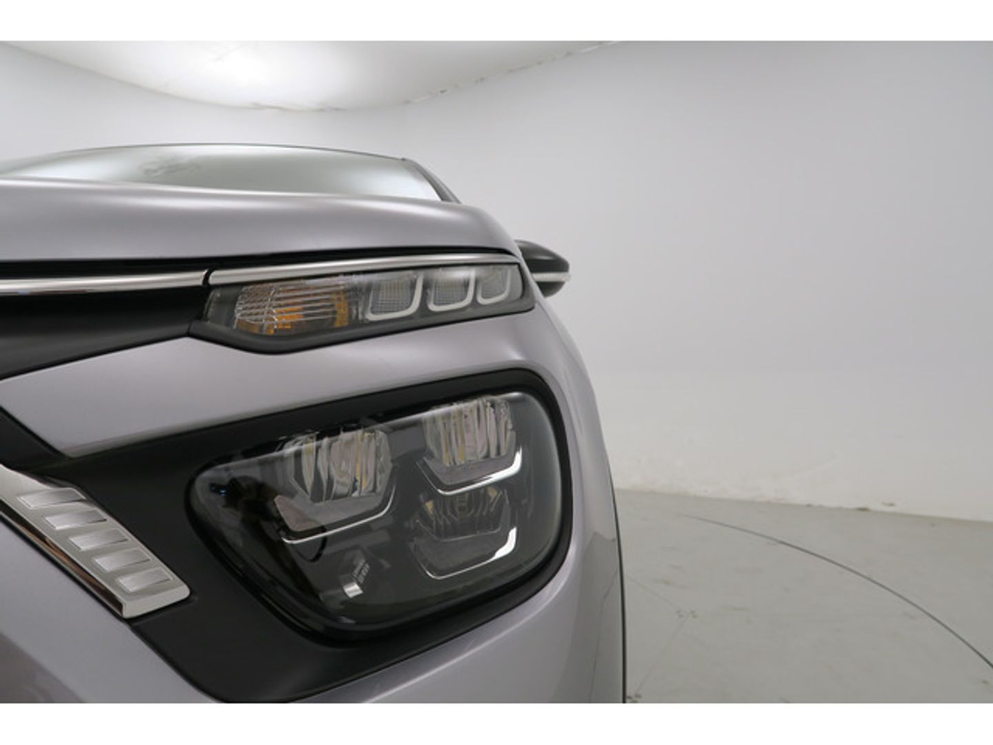 Citroen C3 PureTech 82 C-Series 61 kW (83 CV)