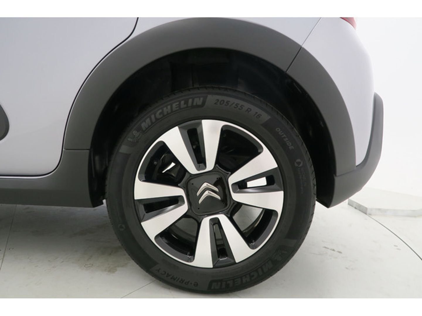 Citroen C3 PureTech 82 C-Series 61 kW (83 CV)