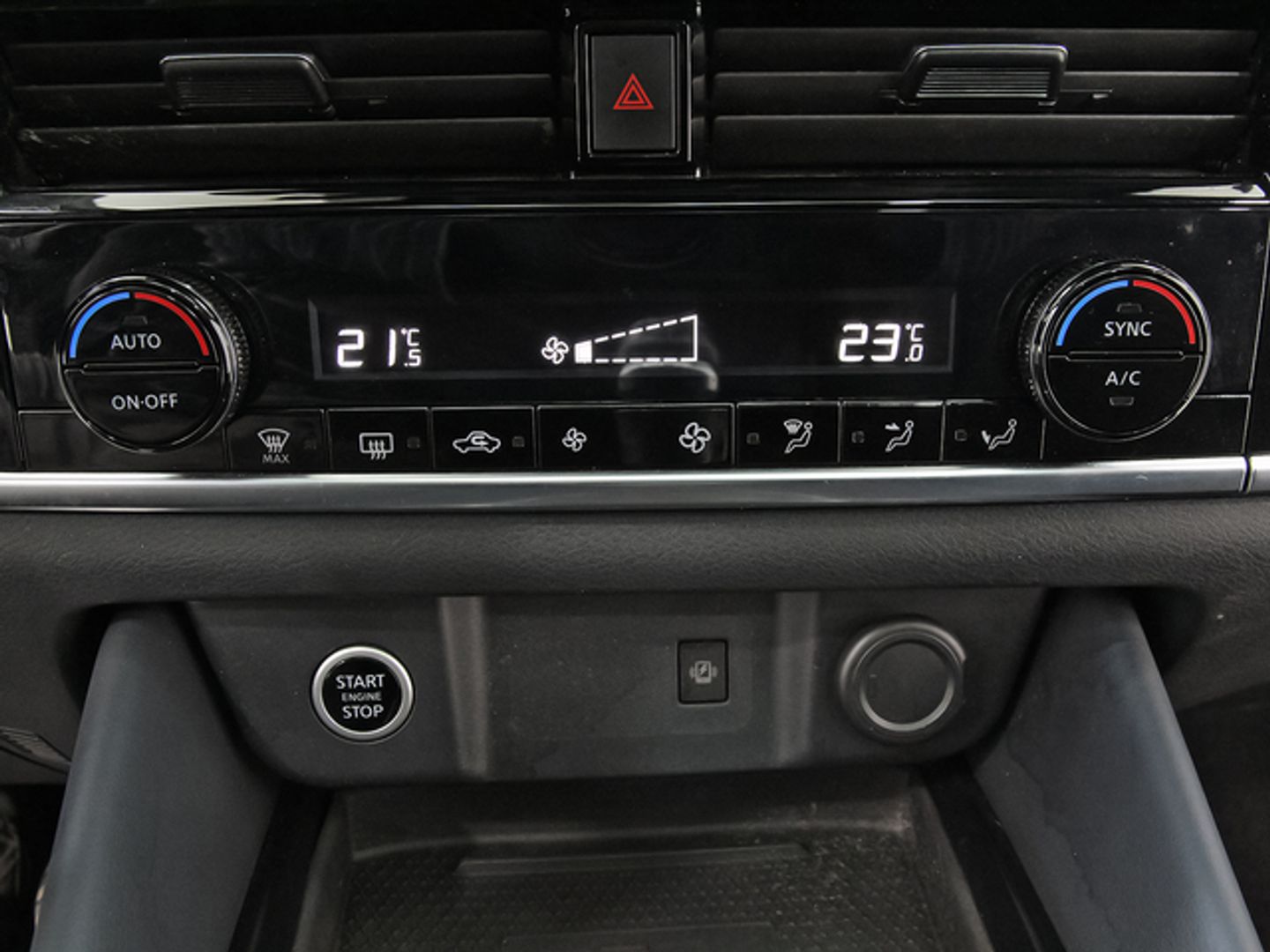 Nissan Qashqai DIG-T 140 mHEV Tekna 4x2 103 kW (140 CV)