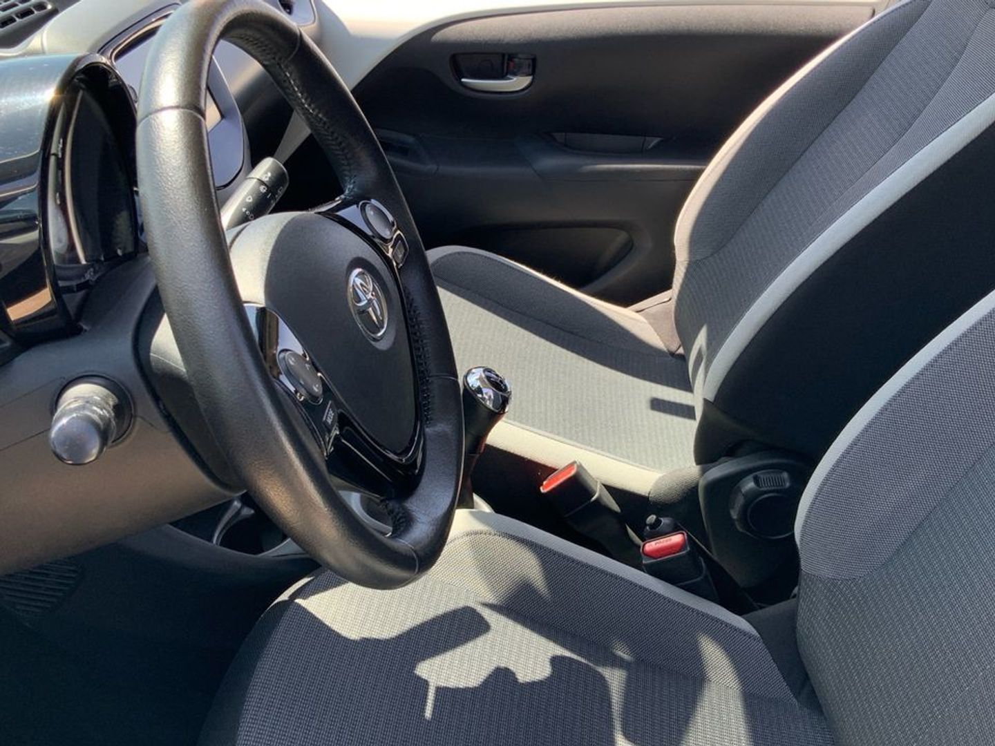 Toyota Aygo 70 x-sport 53 kW (72 CV)
