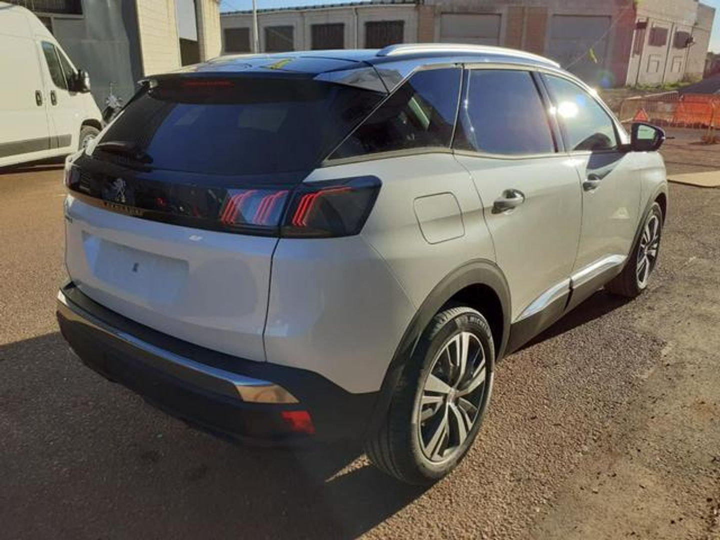 Peugeot 3008 BlueHDi 130 S&S Allure Pack 96 kW (130 CV)