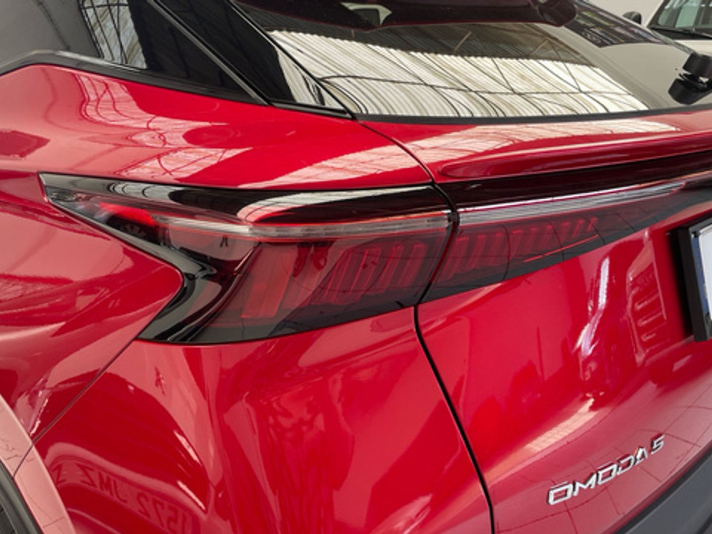 Omoda 5 EV 61kWh Premium 150 kW (204 CV)