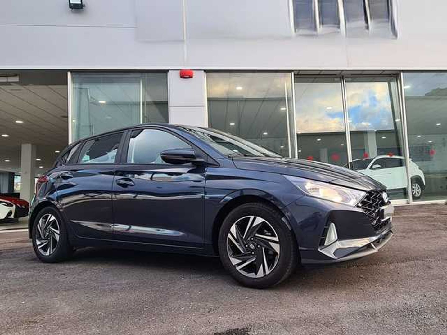 Hyundai i20 1.0 TGDI Klass 74 kW (100 CV) Gris Compact