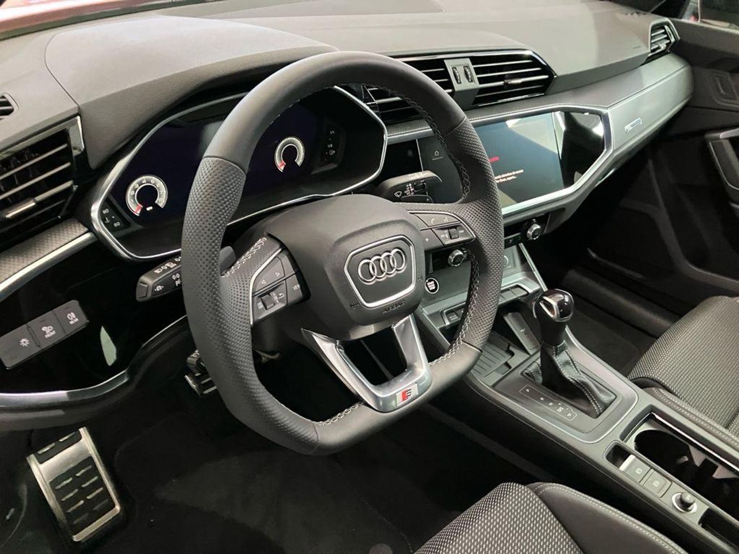 Audi Q3 Black line 35 TFSI 110 kW (150 CV) S tronic