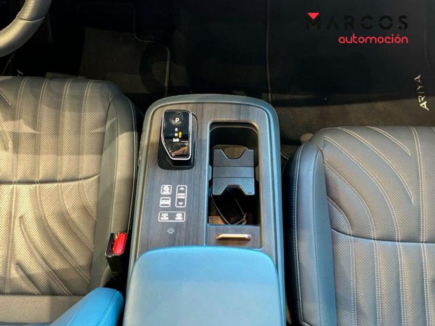 Nissan Ariya Evolve CAR. 63 kWh 4x2 160 kW (218 CV)