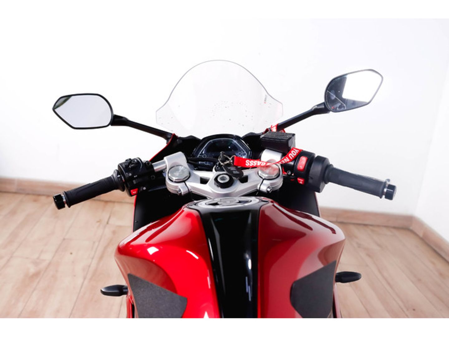 Triumph Daytona 660