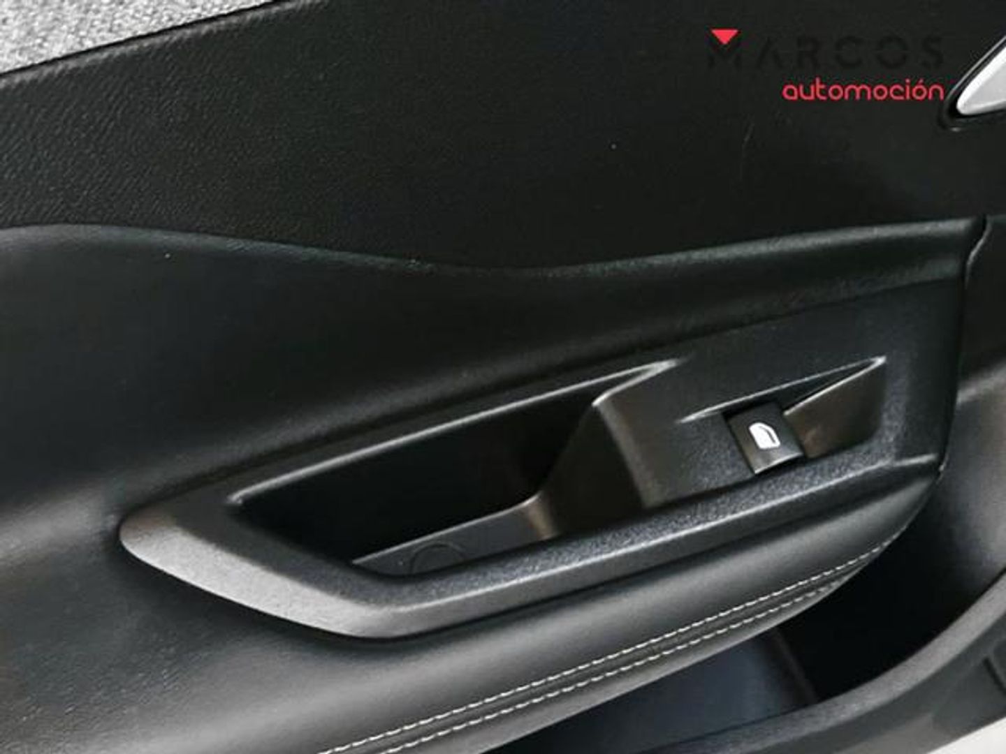 Peugeot 308 BlueHDi 130 S&S Allure EAT8 96 kW (130 CV)