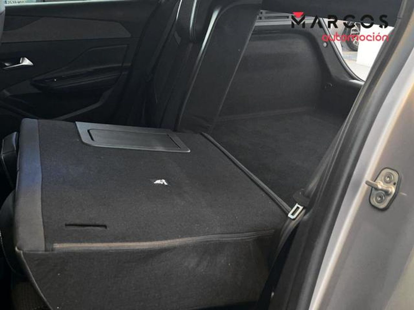 Peugeot 308 BlueHDi 130 S&S Allure EAT8 96 kW (130 CV)