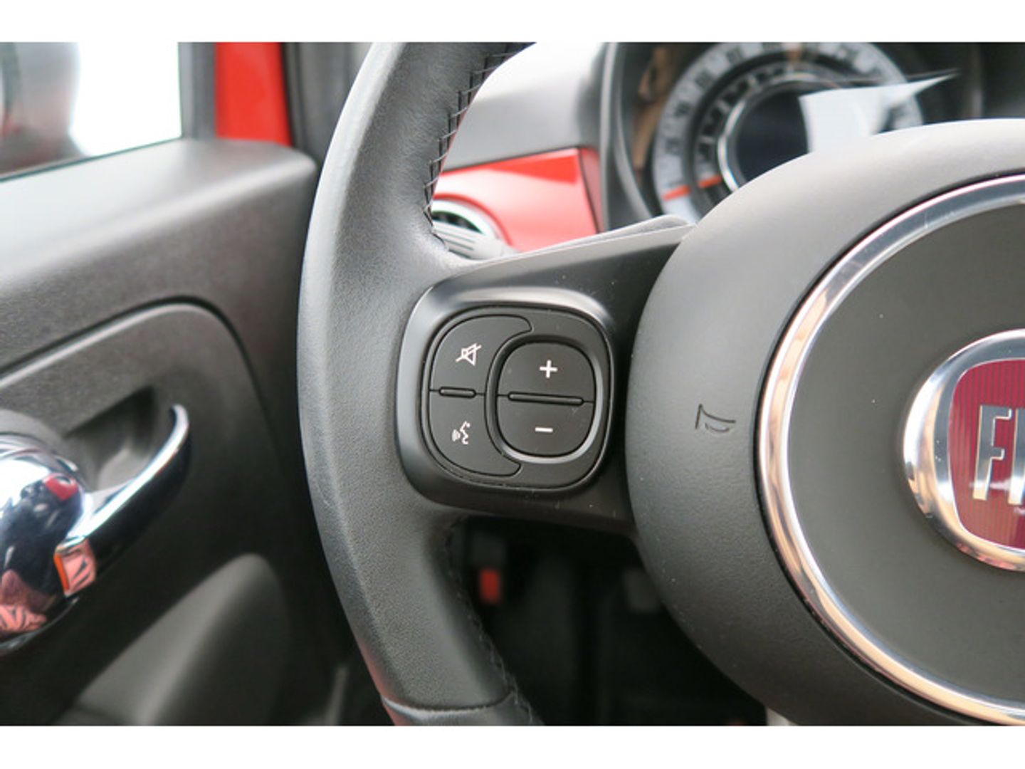Fiat 500 1.0 Hybrid Sport 51 kW (70 CV)