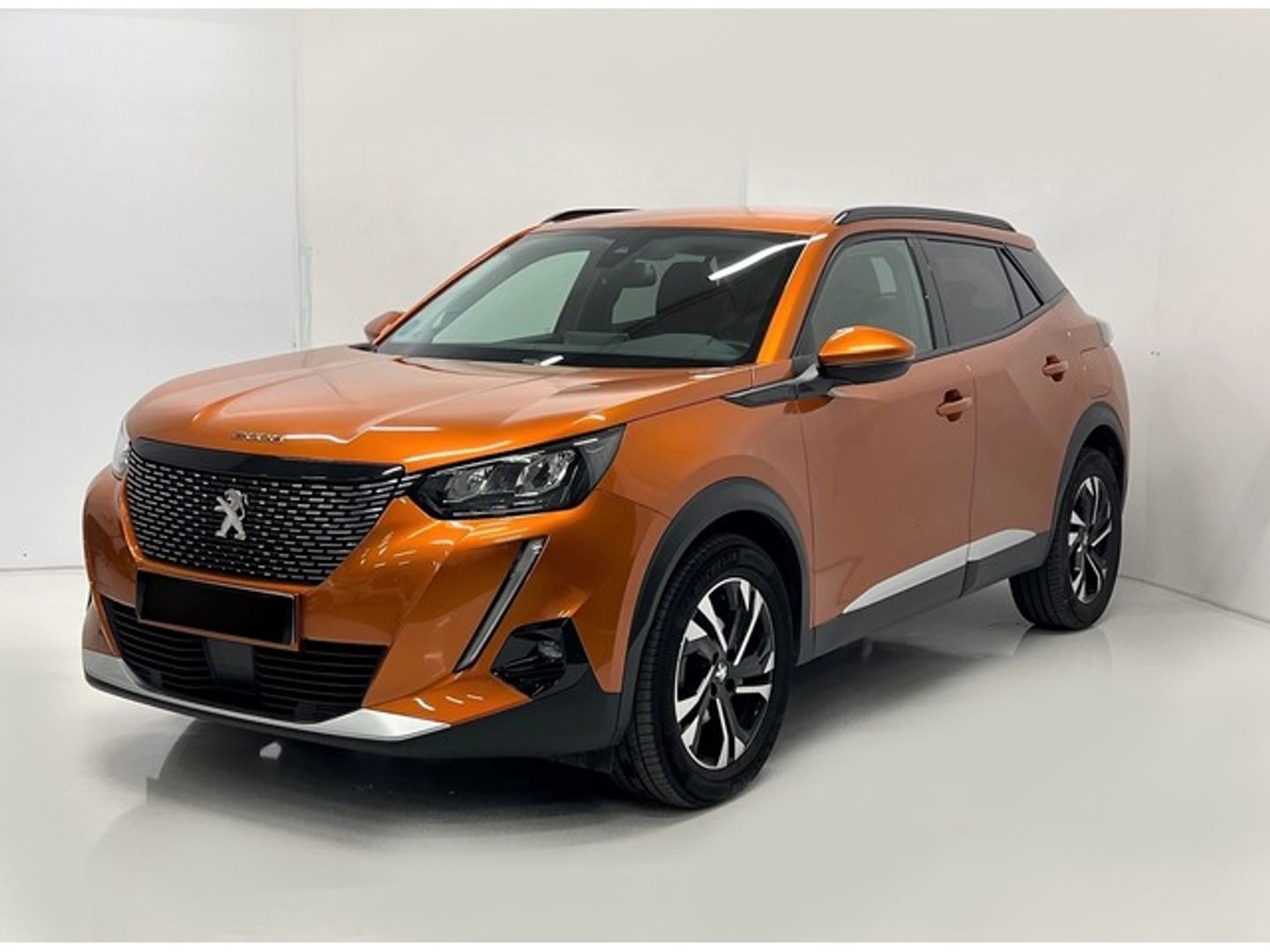 Peugeot 2008 PureTech 100 S&S Allure Pack 75 kW (100 CV) Naranja All Terrain / Pick-up