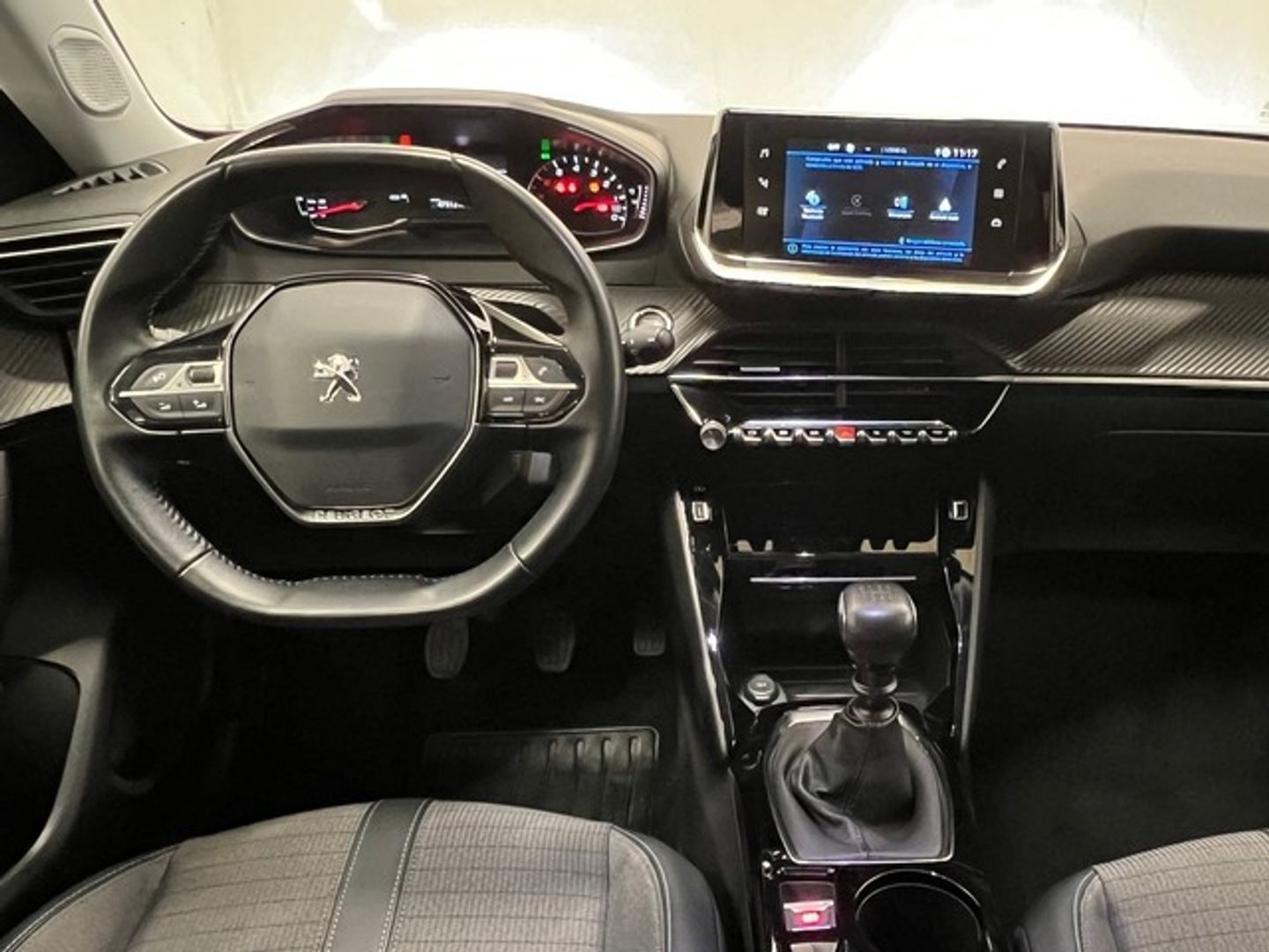 Peugeot 2008 PureTech 100 S&S Allure Pack 75 kW (100 CV)