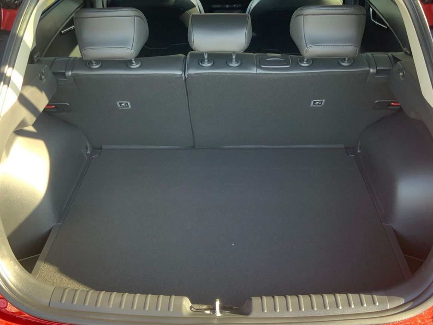 Kia Niro 1.6 GDi HEV Emotion 104 kW (141 CV)