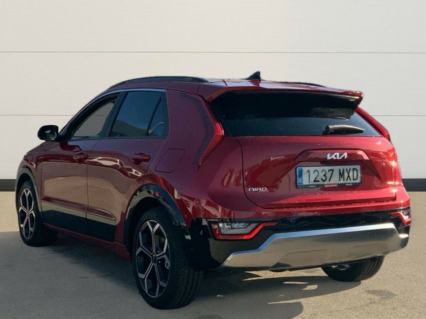 Kia Niro 1.6 GDi HEV Emotion 104 kW (141 CV)