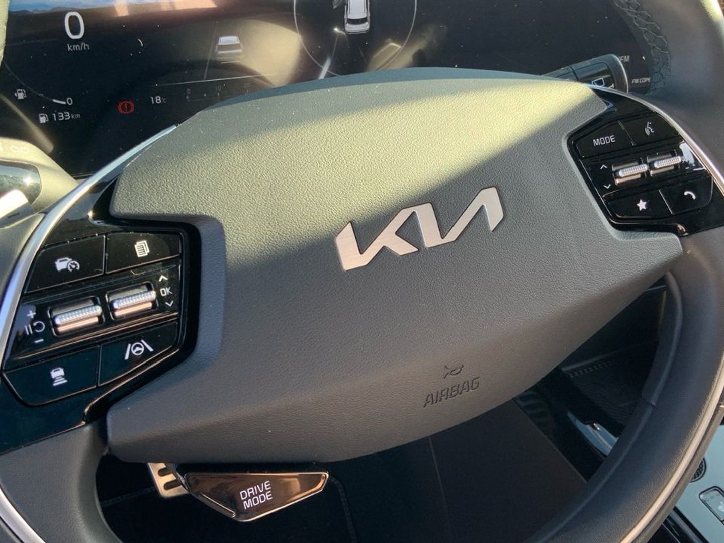 Kia Niro 1.6 GDi HEV Emotion 104 kW (141 CV)