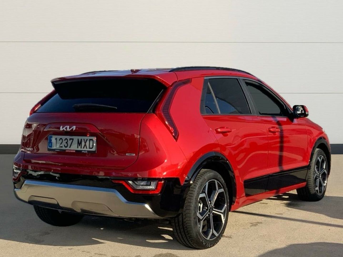 Kia Niro 1.6 GDi HEV Emotion 104 kW (141 CV)