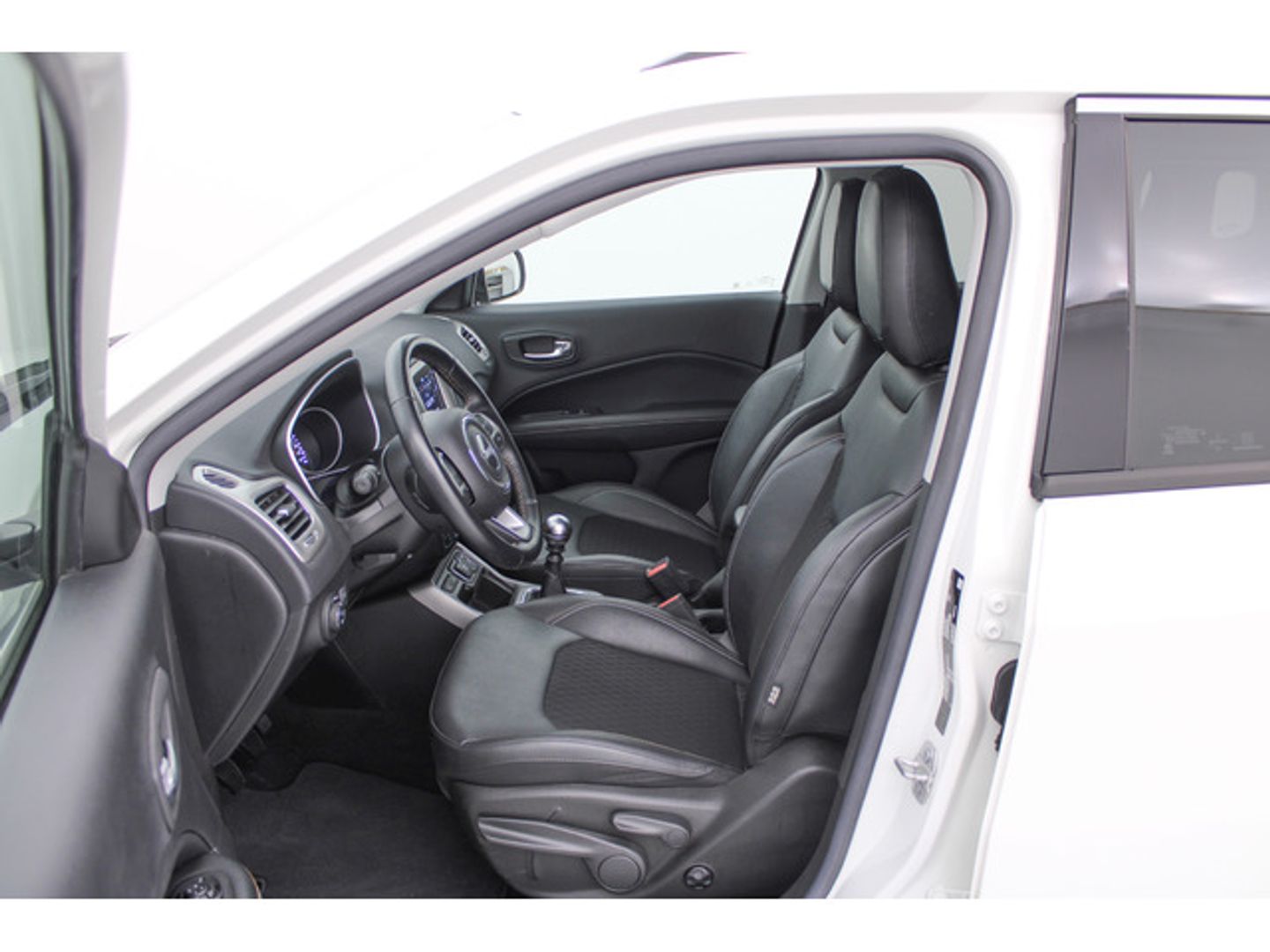 Jeep Compass 1.3 Gse T4 Longitude FWD MT 96 kW (130 CV)