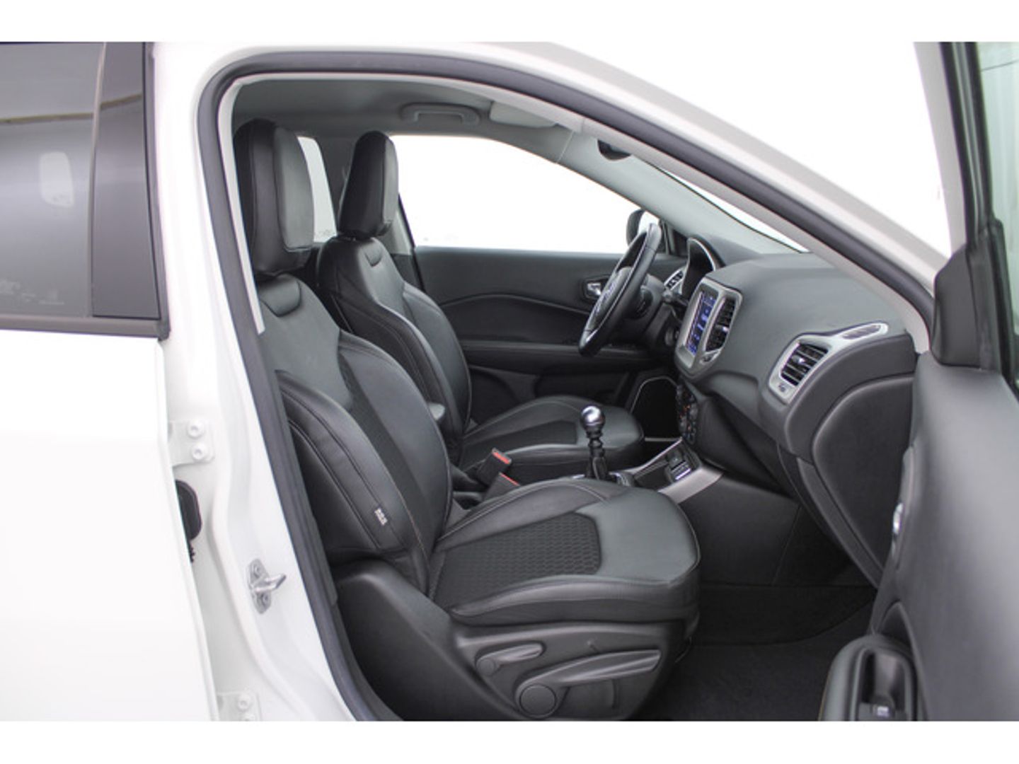 Jeep Compass 1.3 Gse T4 Longitude FWD MT 96 kW (130 CV)