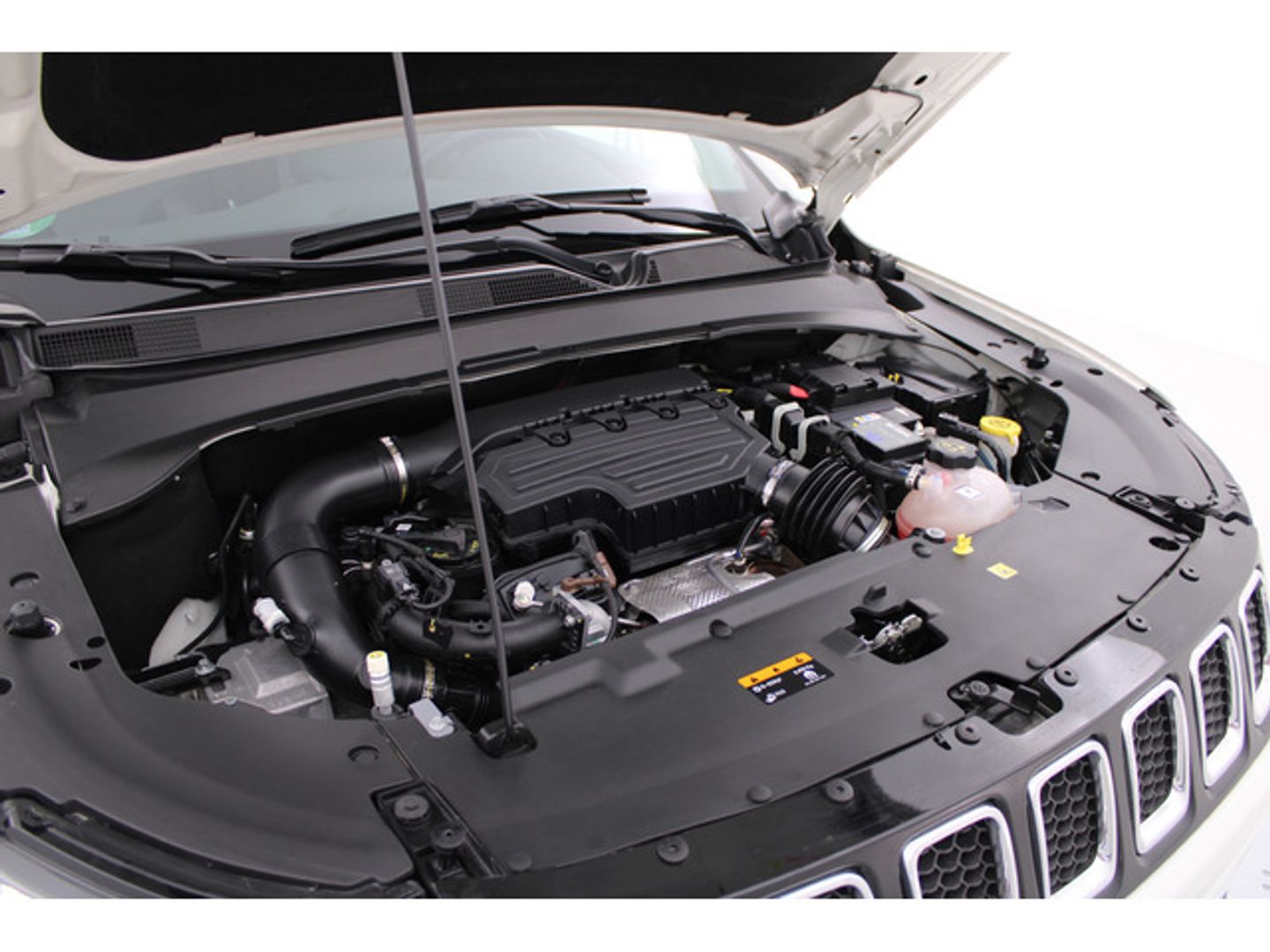 Jeep Compass 1.3 Gse T4 Longitude FWD MT 96 kW (130 CV)