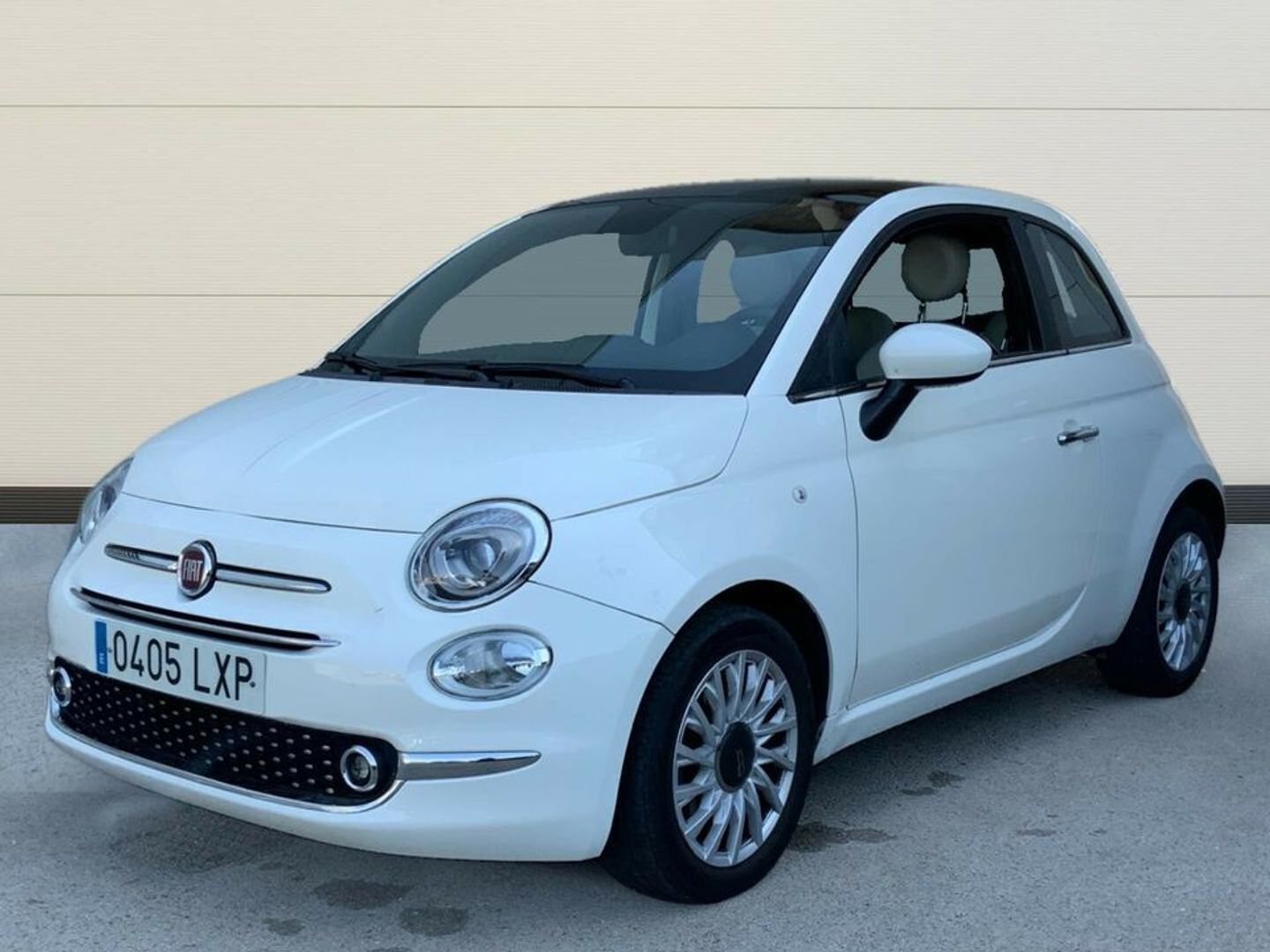 Fiat 500 1.0 Hybrid Dolcevita 51 kW (70 CV)