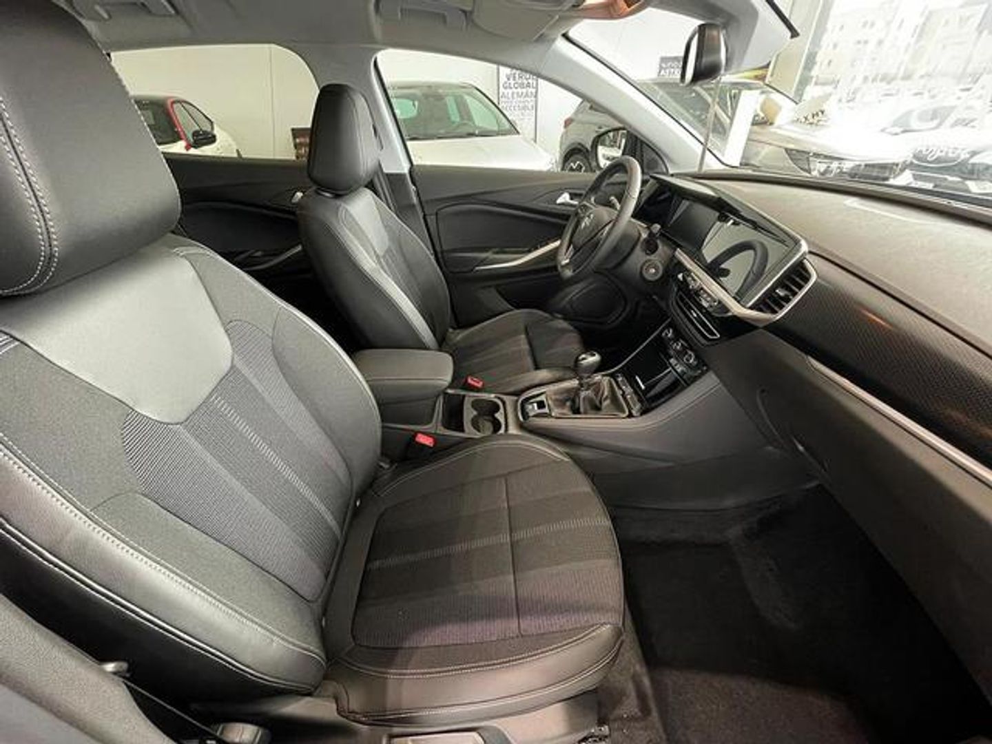 Opel Grandland 1.2 Turbo S&S GS 96 kW (130 CV)