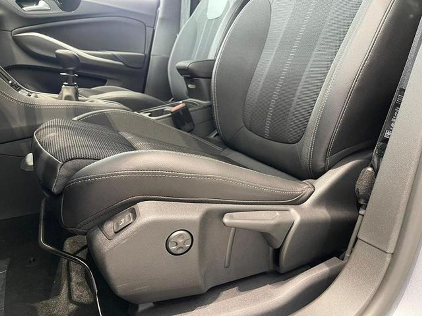 Opel Grandland 1.2 Turbo S&S GS 96 kW (130 CV)