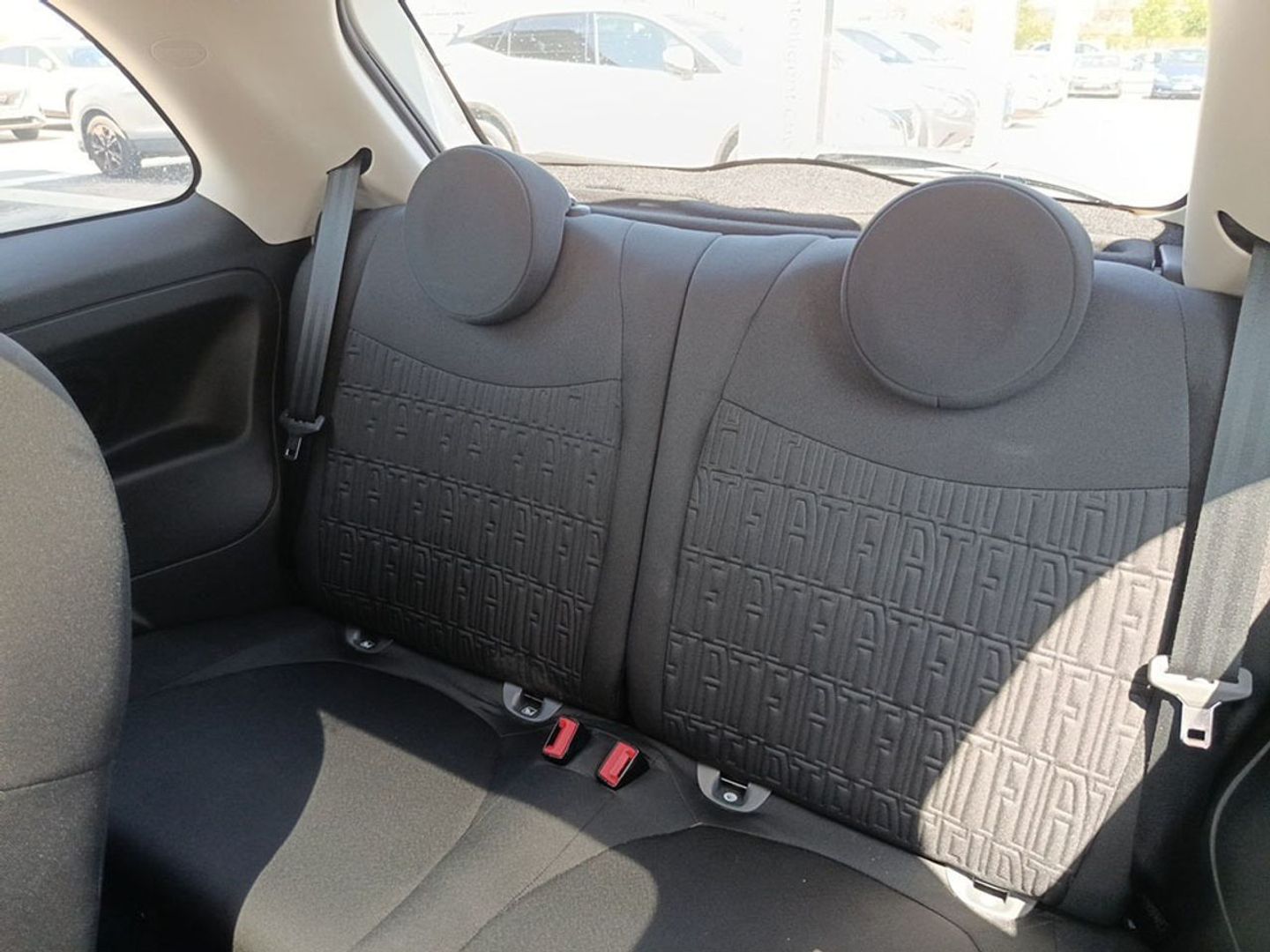 Fiat 500 1.0 Hybrid Dolcevita 51 kW (70 CV)