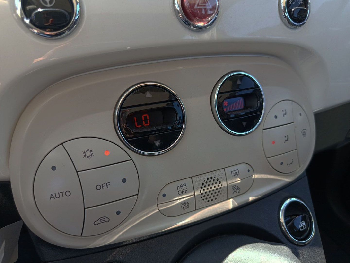 Fiat 500 1.0 Hybrid Dolcevita 51 kW (70 CV)
