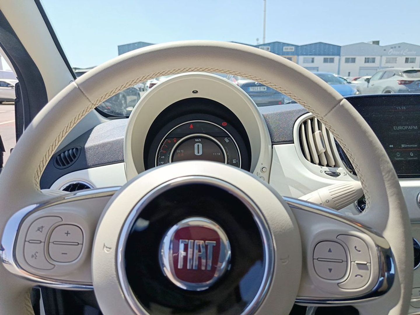Fiat 500 1.0 Hybrid Dolcevita 51 kW (70 CV)