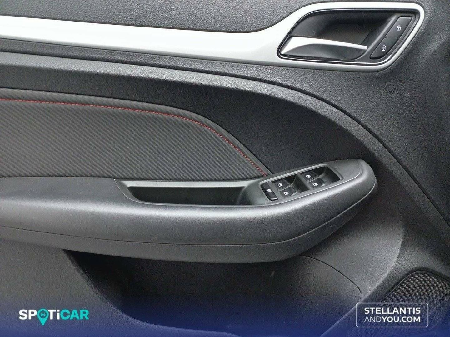MG ZS 1.5 Luxury 78 kW (106 CV)