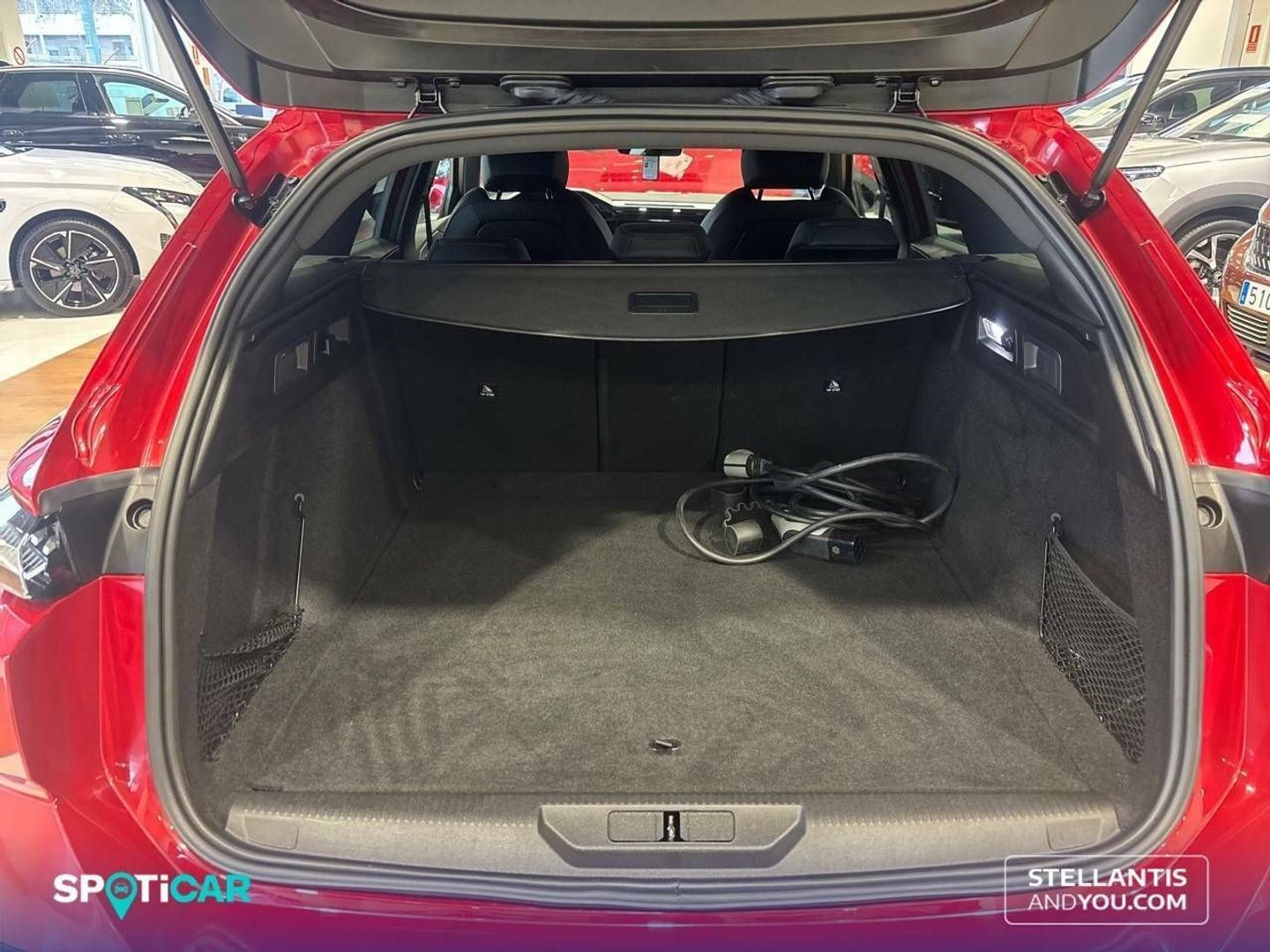 Peugeot 308 SW Hybrid 225 GT eEAT8 165 kW (225 CV)