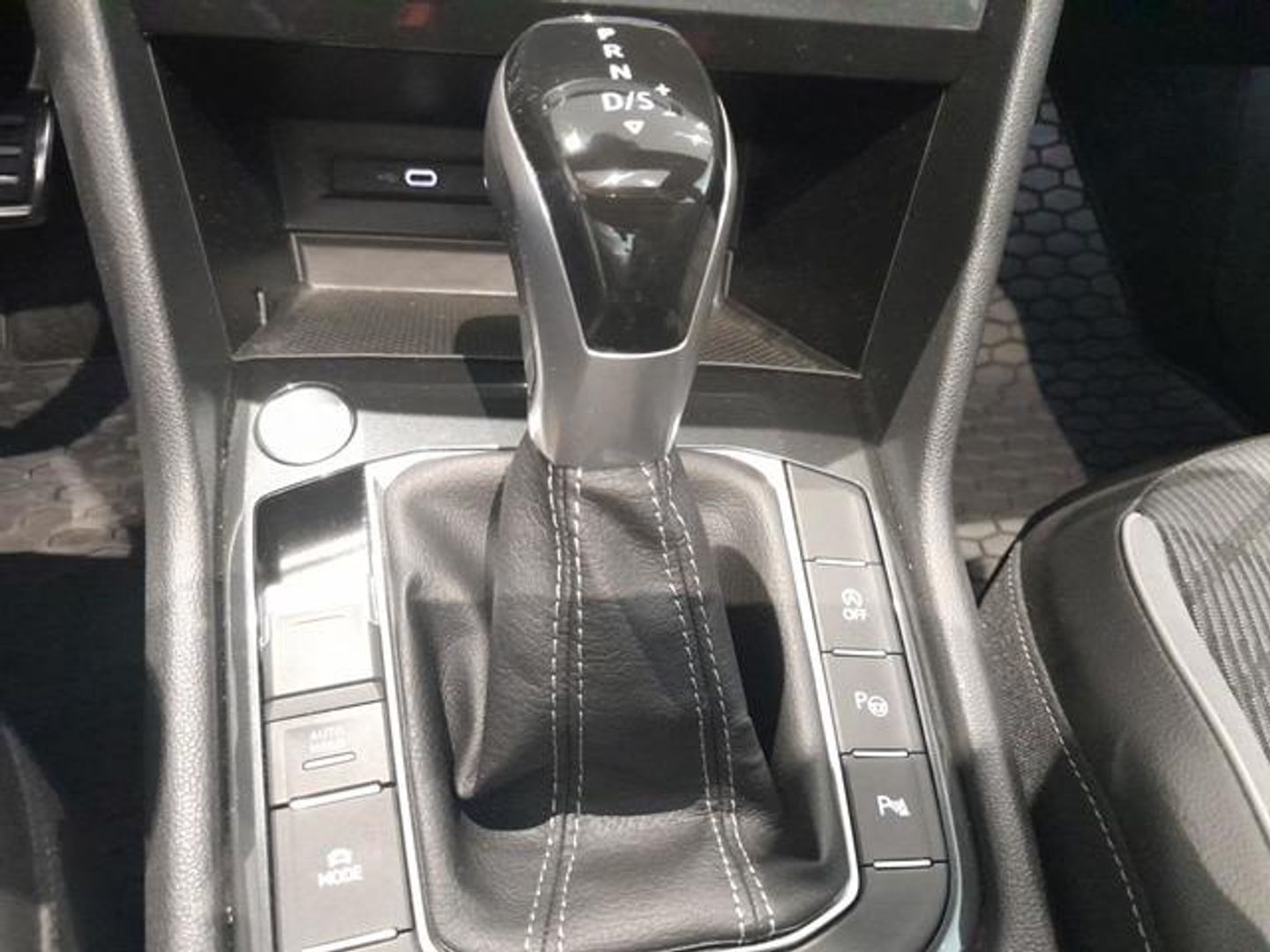 Volkswagen Tiguan R-Line 1.5 TSI 110 kW (150 CV) DSG